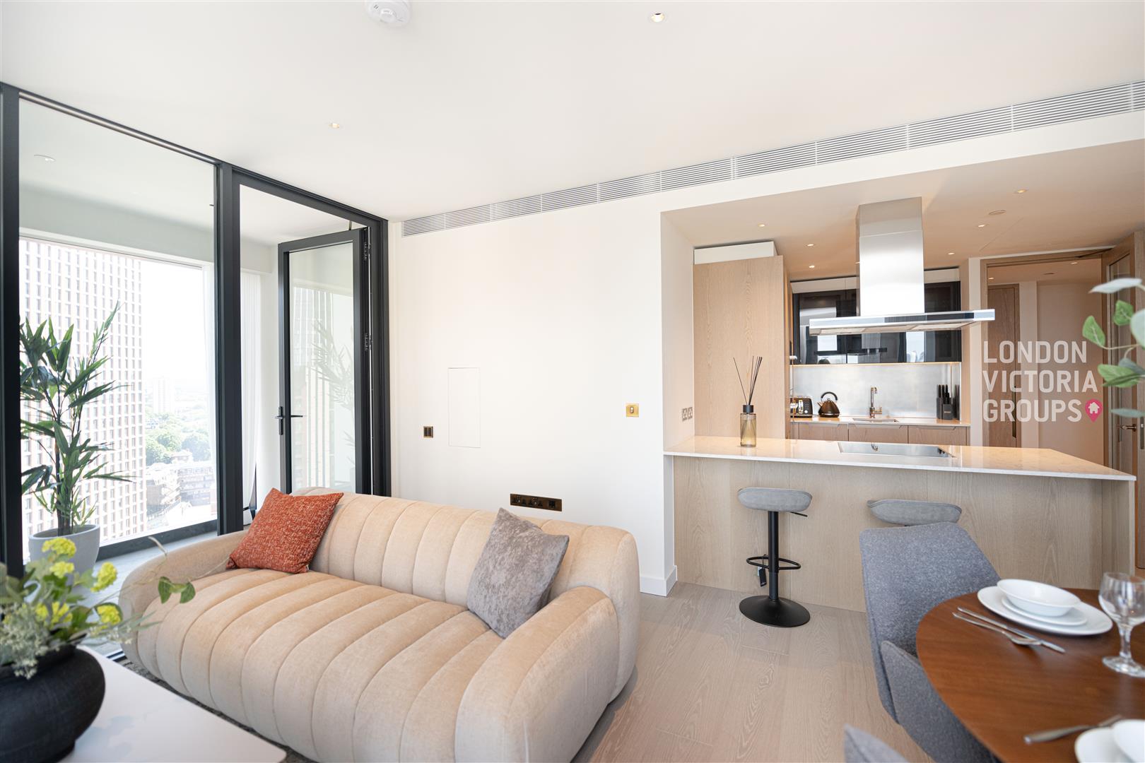 1 Nine Elms Lane, London